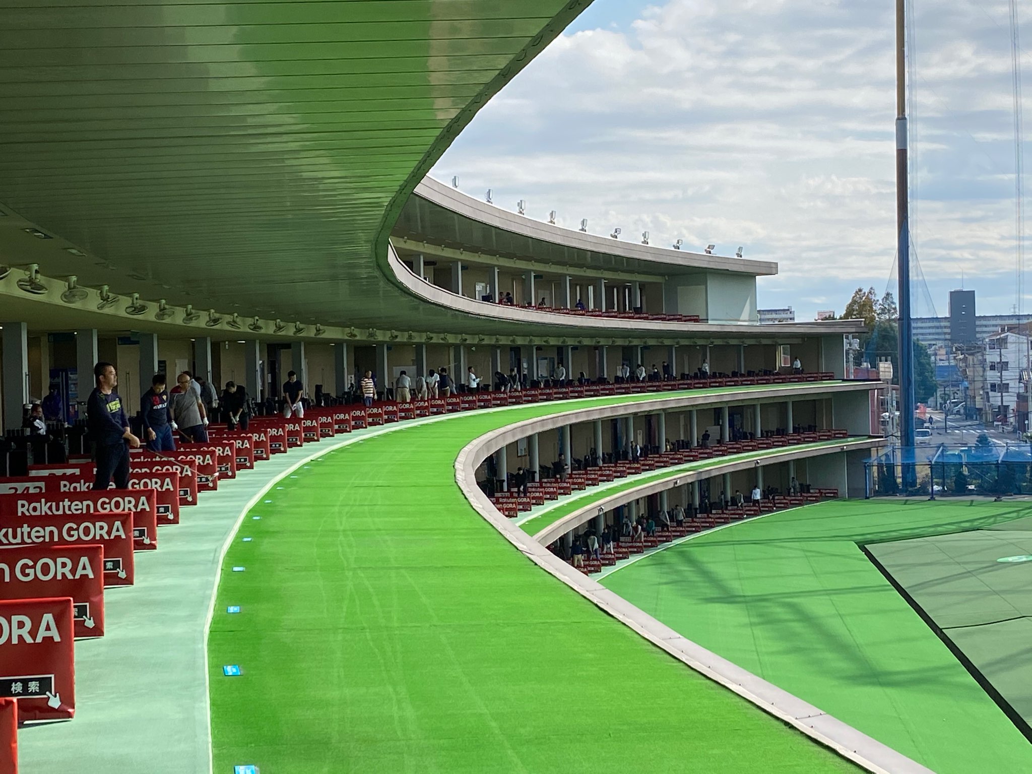 とにかくジャンボな練習場