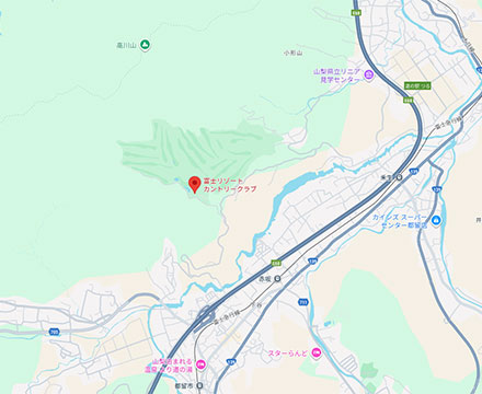 <#富士山を望む絶好のロケーションとアクセス抜群のゴルフ場#>