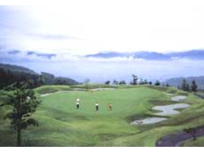 春日居ゴルフ倶楽部